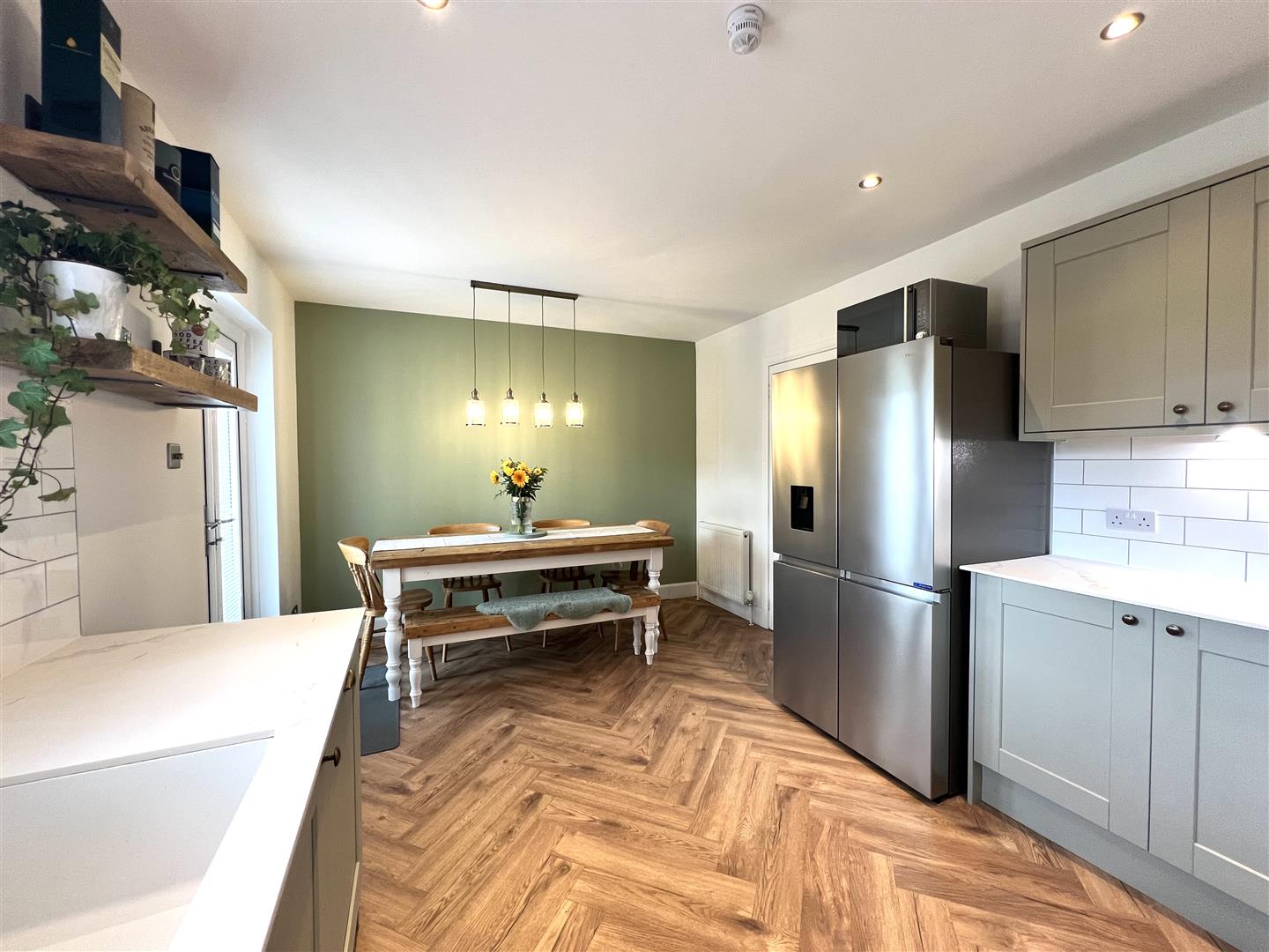 Southend Drive, Strathaven Residence Estate Agents